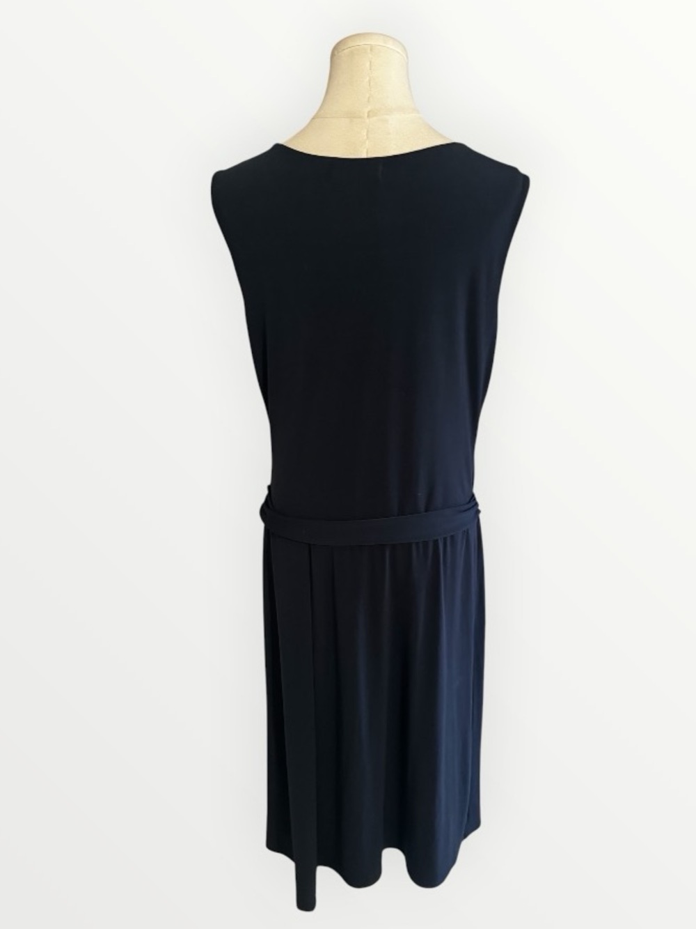 VELVET by Graham & Spencer Sleeveless Navy Blue Tie-Waist Midi Dress XL Casual - Picture 3 of 7